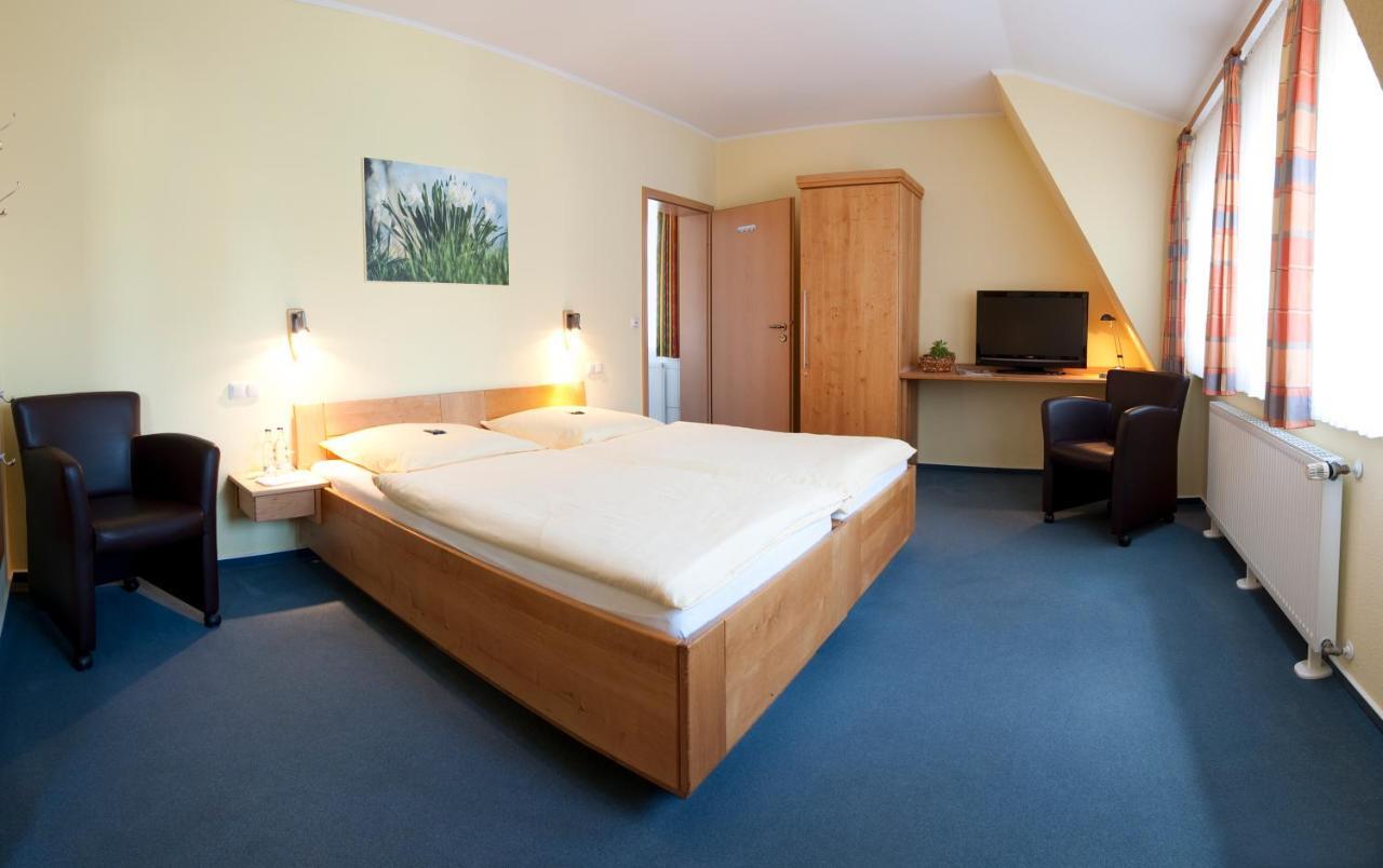 Hotel Familie Billenkamp Анкум Экстерьер фото
